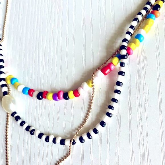 New! Fun Multicolored, Multilayer Necklace with Faux Pearl - Picture 3 of 5